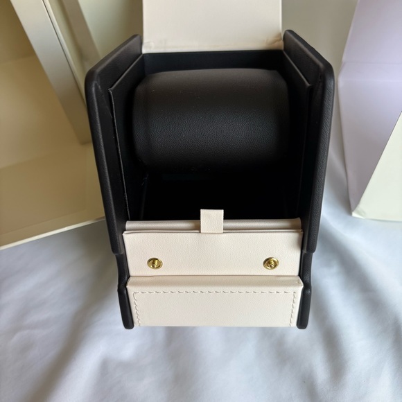 Carl F. Bucherer Watch Box with Collector’s Spoon - Picture 5 of 8